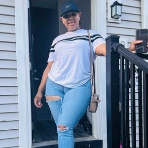 Meet your Posher, Trini